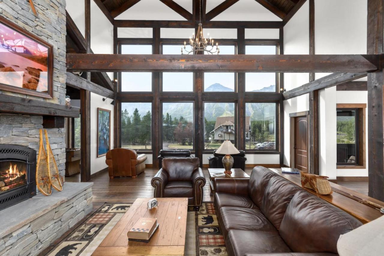Summit Mountain Lodge East Glacier Park Village