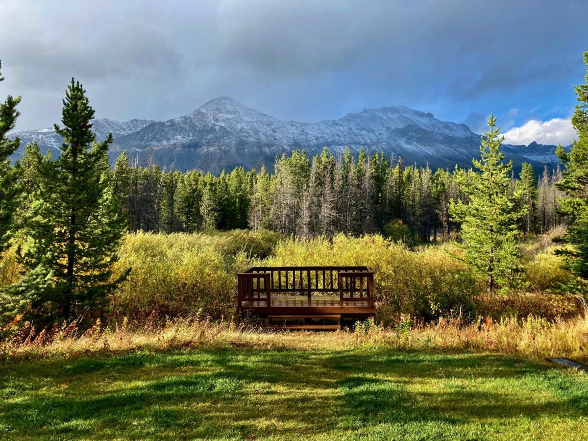 Summit Mountain Lodge